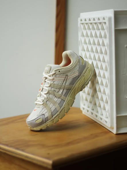 Nike P-6000 "College Grey Khaki Safety Orange"