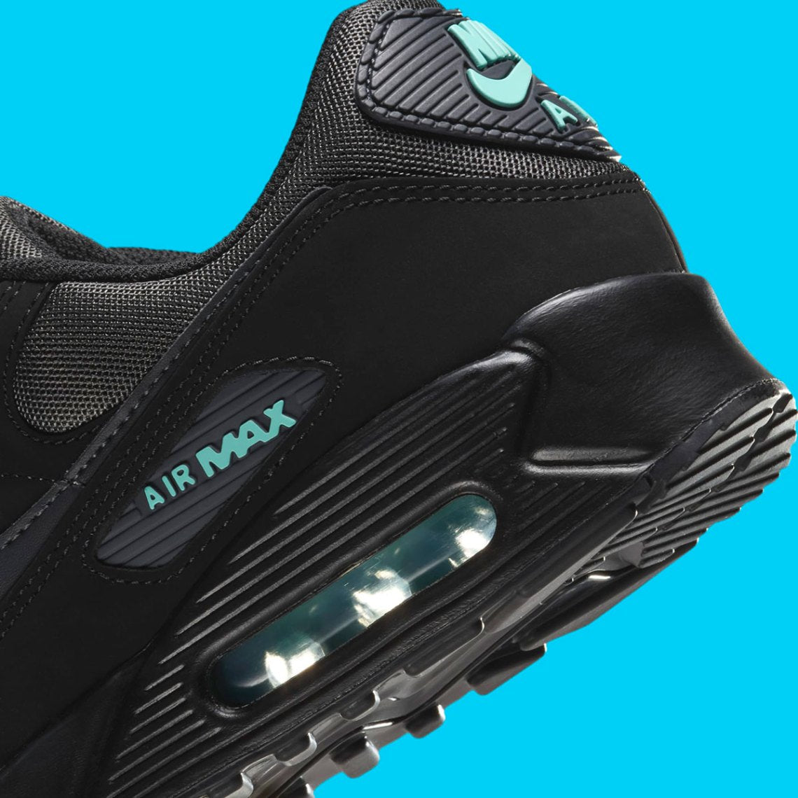 Nike Air Max 90 'Black Tiffany'