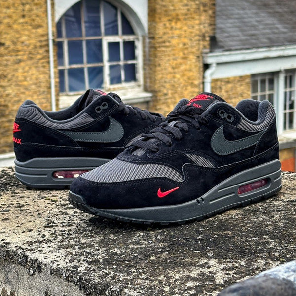 Nike Air Max 1 "Anthracite Bred"