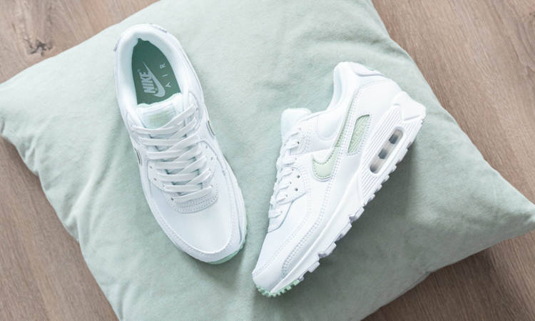 Nike Air Max 90 "Pistachio Frost"